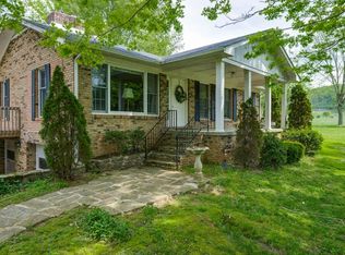 759 Moore Cove Rd, Quebeck, TN 38579