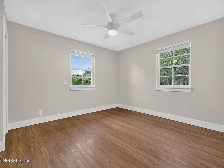 2247 Riverside Ave #6 — Photo 9