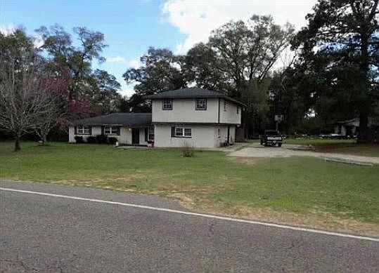 2nd image of 11 Private Road 1609