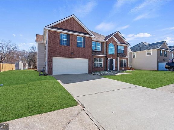 2nd image of 541 Hamlet Dr