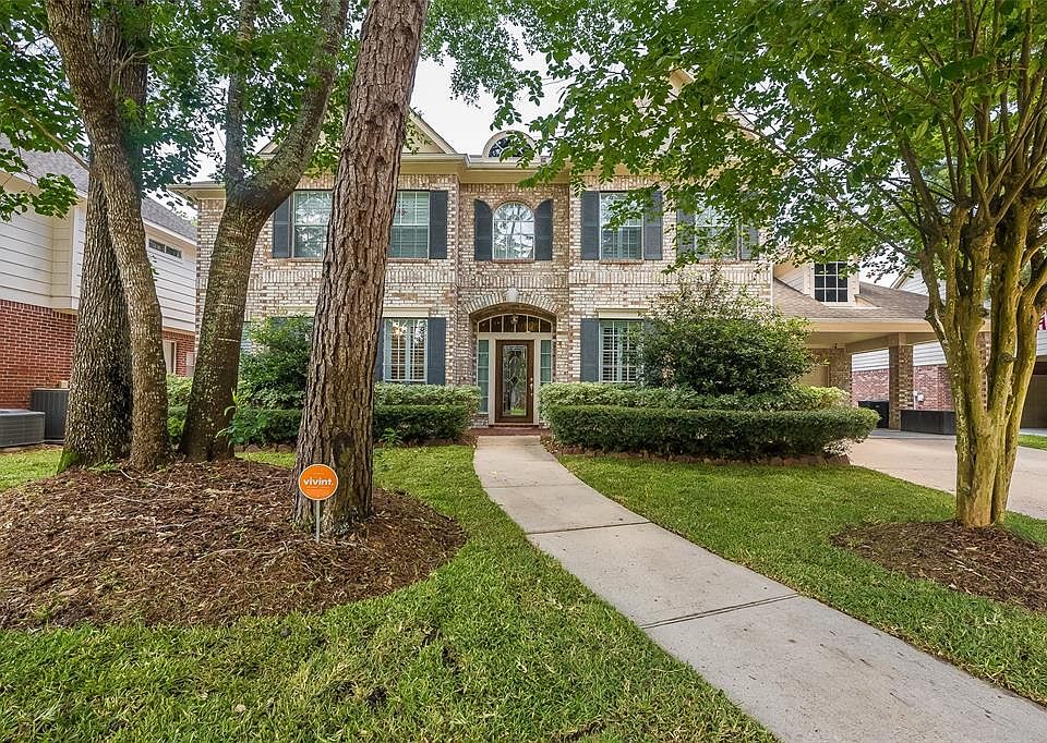 2nd image of 3411 Forest Row Dr