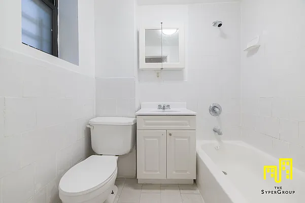 Rented by The Syper Group | media 38