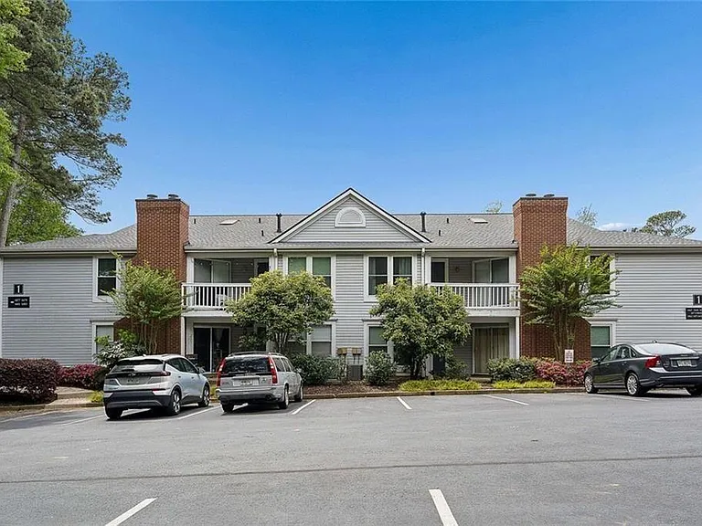 1465 Keys Crossing Dr NE — Photo 32