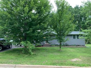 915 E 7th St S, Ladysmith, WI 54848