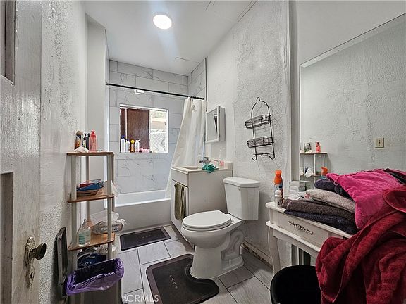 5th image of 1070 N Alma Ave