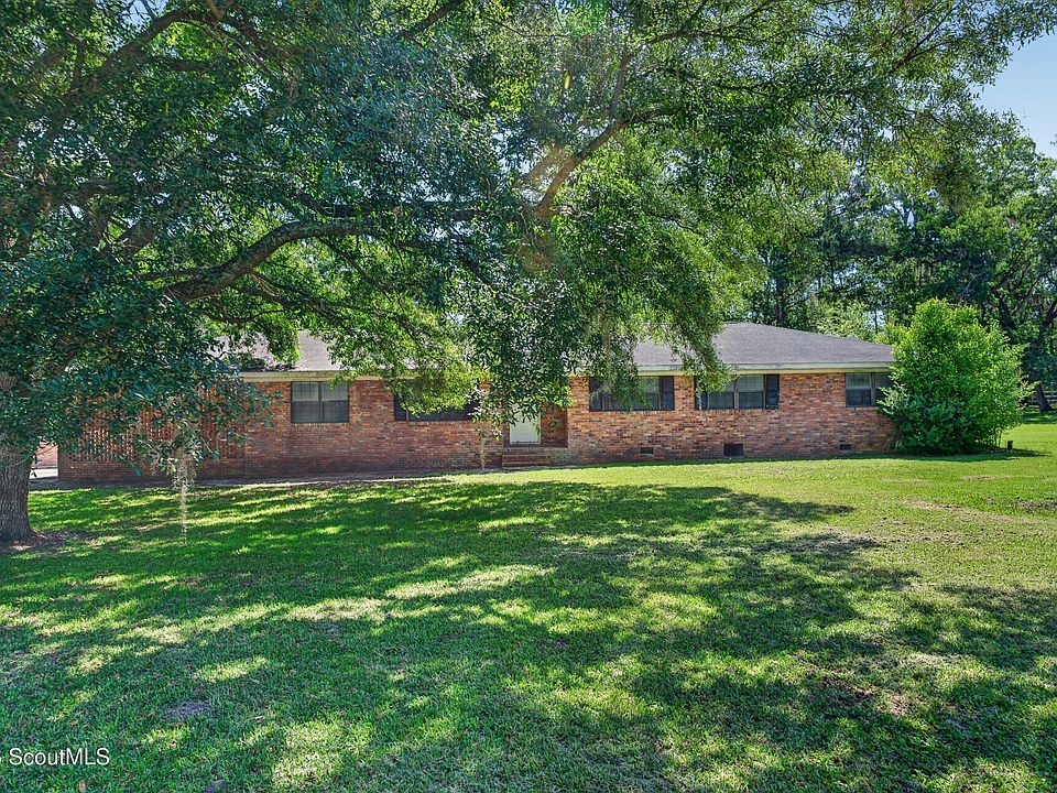 1st image of 1384 Highland Dr