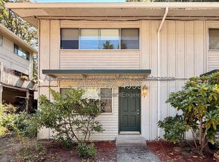 7030 SW Canyon Crest Dr #7, Portland, OR 97225