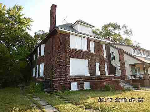 148 W Longwood