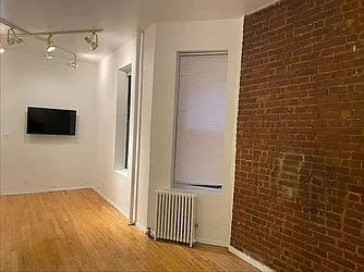 Rented by Best Apartments North Inc