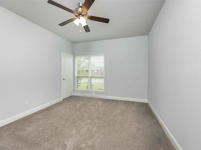 354 Rock Acre Dr — Photo 17