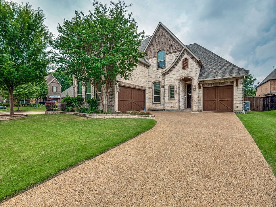 1st image of 701 McGill Ct