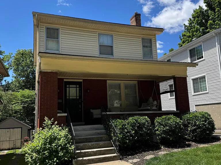 236 Kennedy Ave — Photo 1