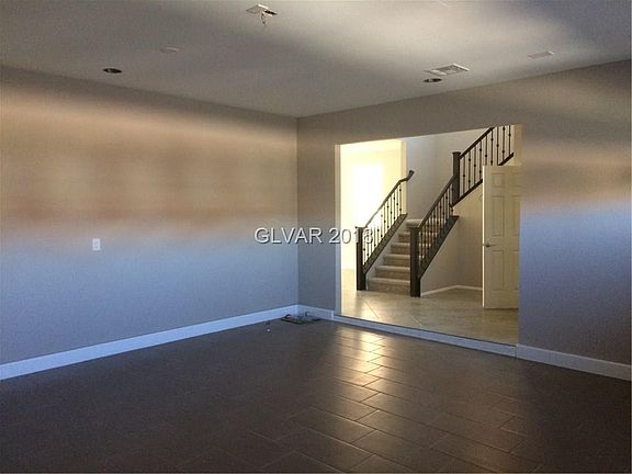 5th image of 739 Shiva St