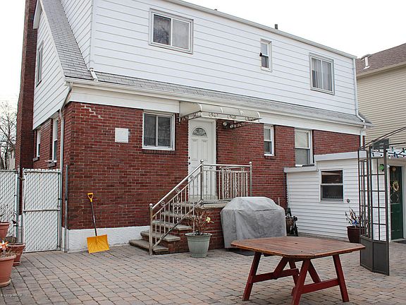 4th image of 297 Cromwell Ave