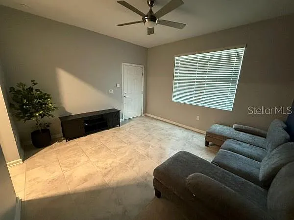 1125 Saguaro St — Photo 20