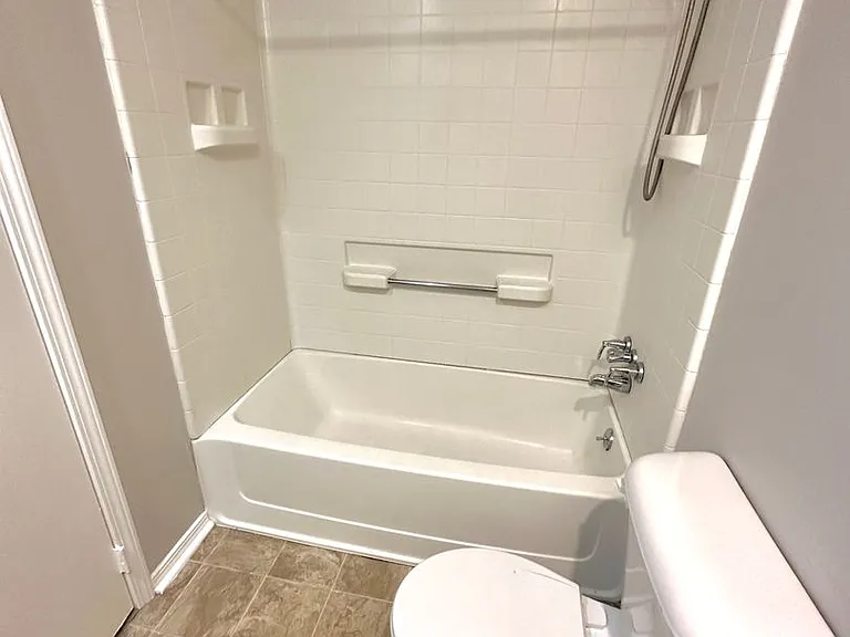130 Timberwood Ln — Photo 16