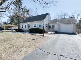 53 Meadow Brook Ln, Hampden, MA 01036