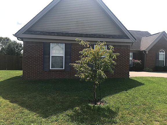 5th image of 152 Kensington Pl