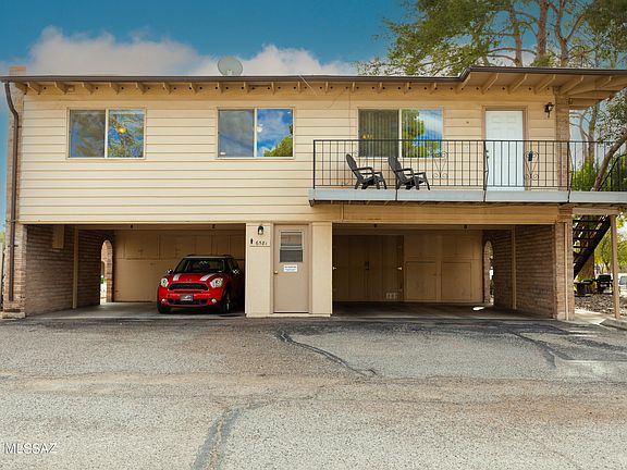 3rd image of 6581 Calle La Paz Dr #D