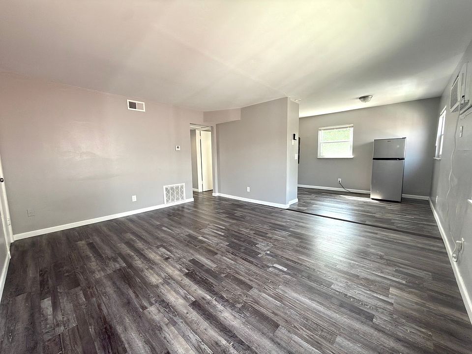 1st image of 3646 Northdale Pl #4