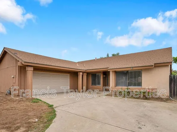 929 Mulberry Dr, San Marcos, CA 92069