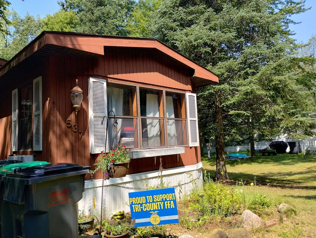Building Photo - 627 S Conlin Court Dr