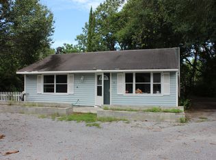 9 Shem Dr, Mount Pleasant, SC 29464