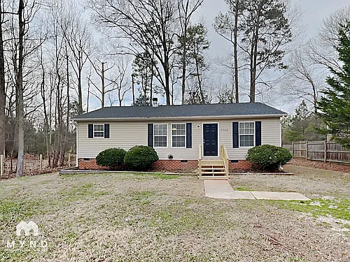 2208 Shalimar Dr Photo 1