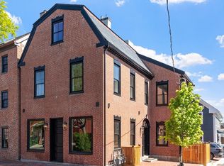 24 Center St #B, Newburyport, MA 01950