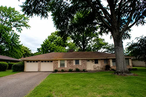 3012 Tower Dr Photo 1