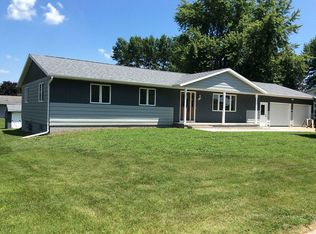 104 Ryan St, Lone Tree, IA 52755