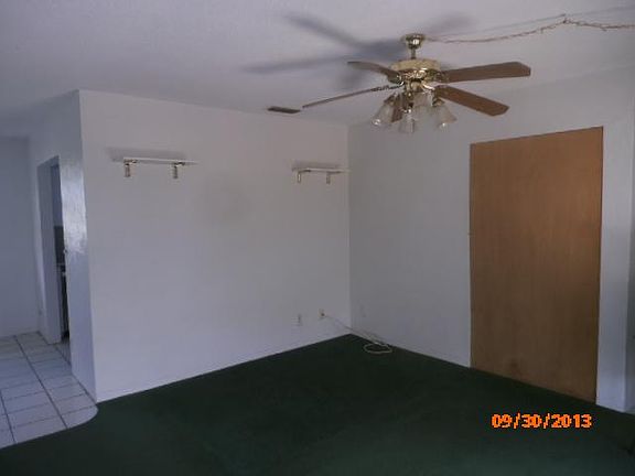 3rd image of 219 Ann Rustin Dr