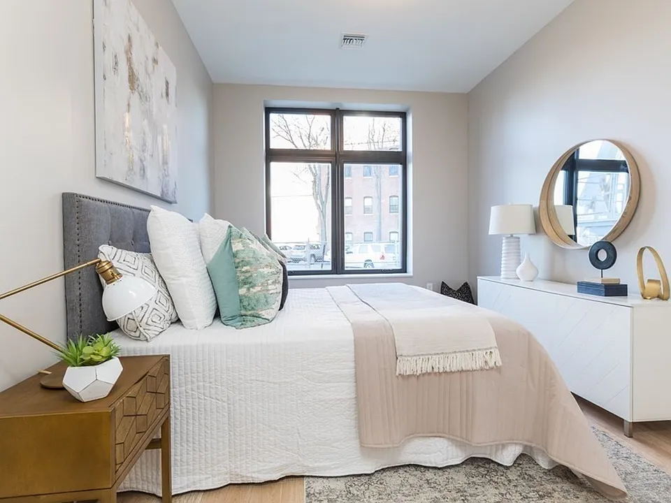 70 Leo M Birmingham Pkwy #405