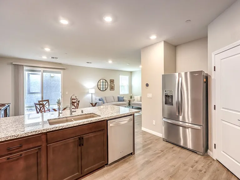 2648 Montesilvano Pl — Photo 15