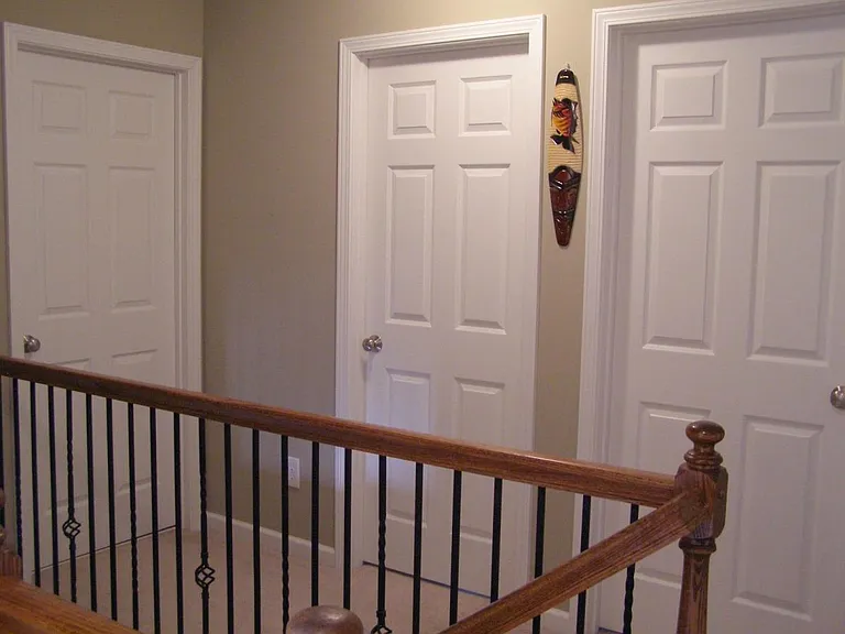 Upstarirs - view of 2 bedrooms and Laundry rooms