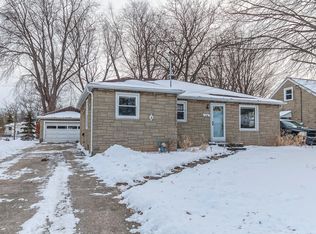 1178 Garland St, Green Bay, WI 54301