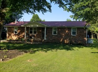 1110 Hattie St, Lafayette, TN 37083