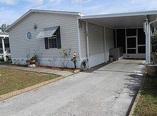 34 Liberty Ave, Sorrento, FL 32776