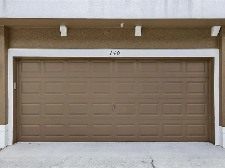 740 Ashworth Overlook Dr #B — Photo 28