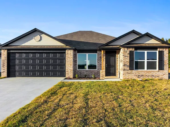 226 Baldwin Dr, Beebe, AR 72012