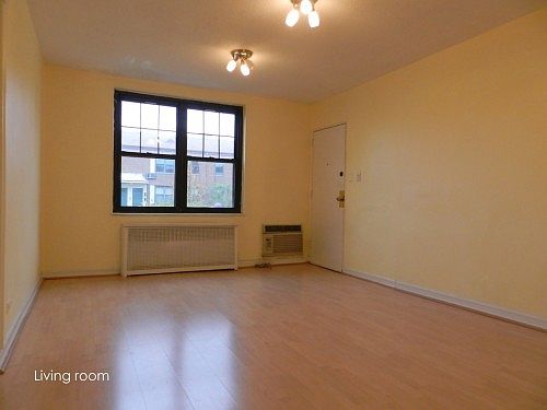 5th image of 7045A Park Dr E #A