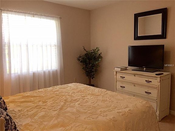 2nd image of 3036 Parkway Blvd #A