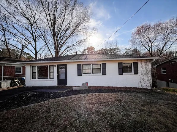 141 Hopkins St, Danville, VA 24541