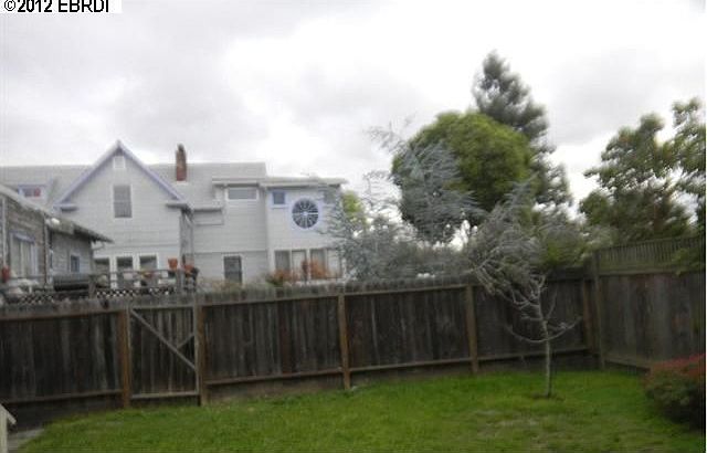 2nd image of 1810 Ward St