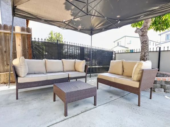 917 W 62nd Pl #1, Los Angeles, CA 90044