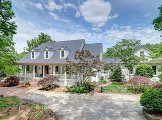 20 Farringdon Dr, Greenville, SC 29615