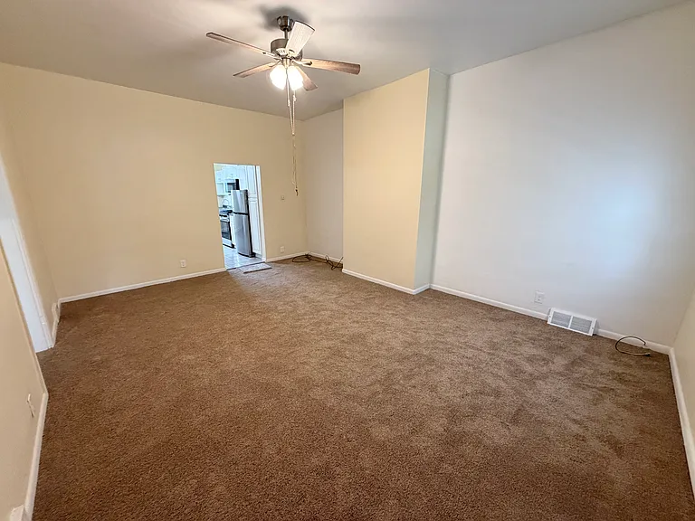 1412 Main St #2 — Photo 14