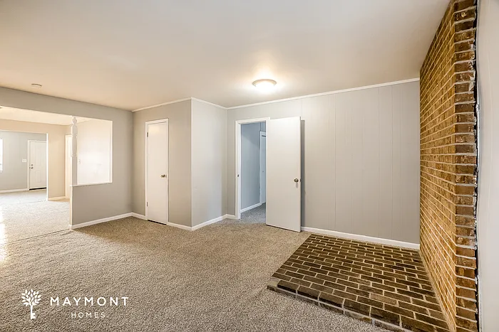 459 Kelly Ln — Photo 5