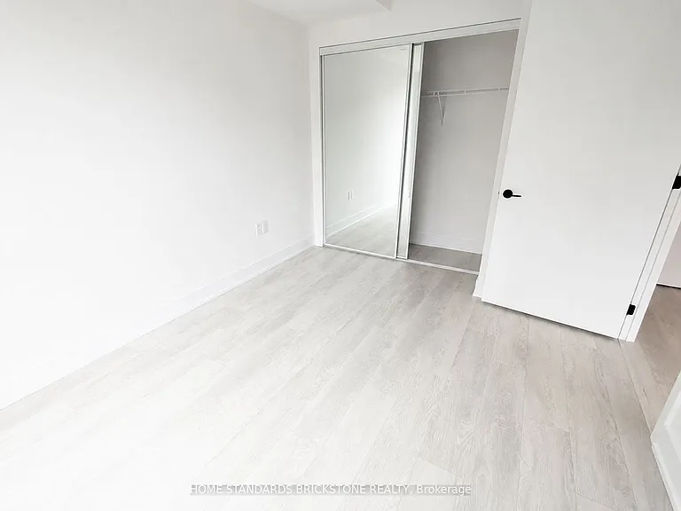 2450 Old Bronte Rd #447 — Photo 5