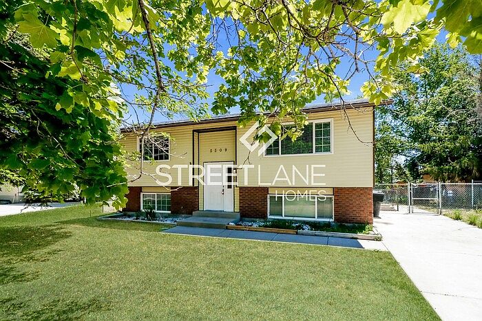 1st image of 5509 S Copper City Dr